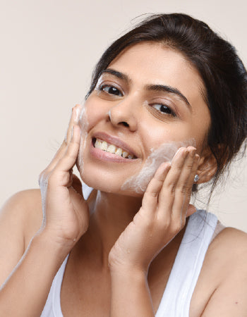 How to Hydrate Your Skin