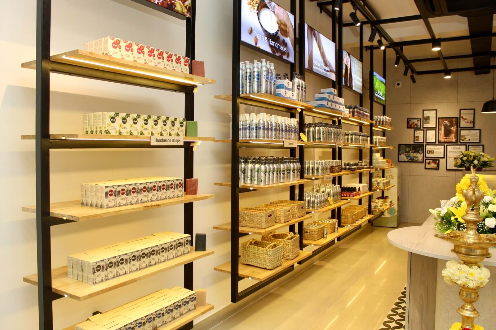 Vilvah Store, Malleshwaram, Bangalore, 560003