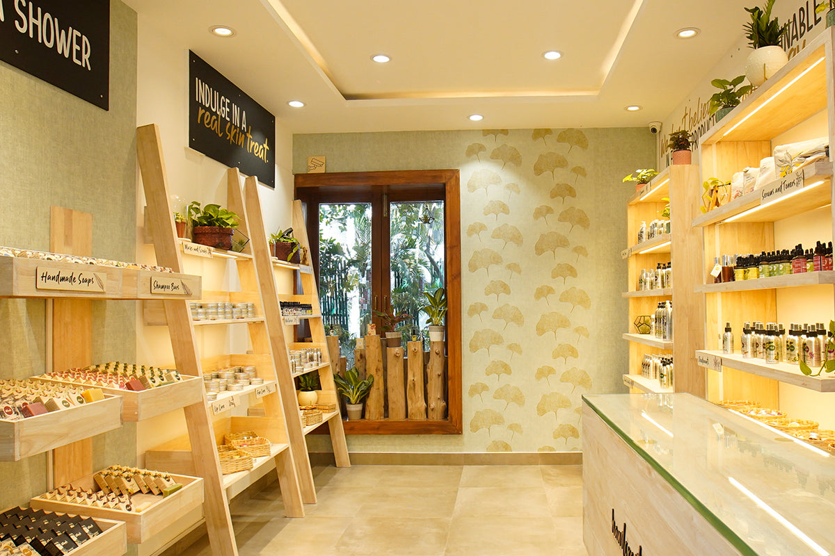 Vilvah Store, Habibullah Road, T. nagar, Chennai 600017